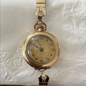 Gold Tone Vintage Pocket Watch wrist watch - Gold Dial